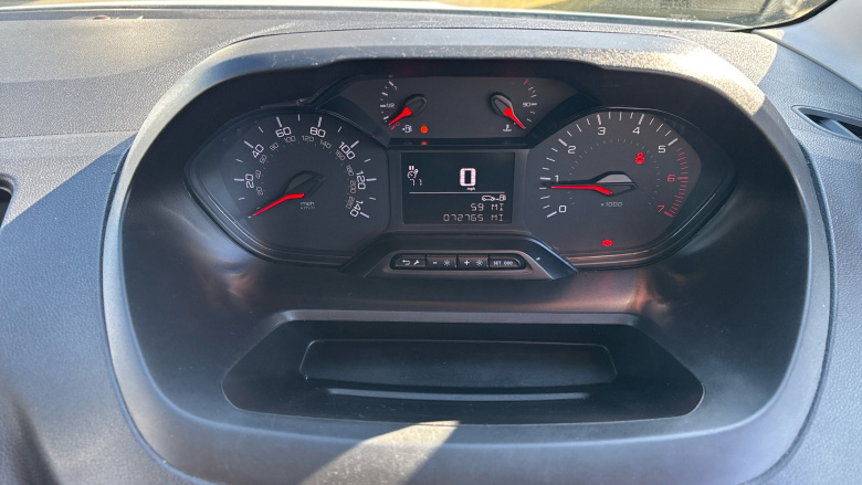 Peugeot Partner Long Diesel 850 1.5 BlueHDi 100 Professional Crew Van